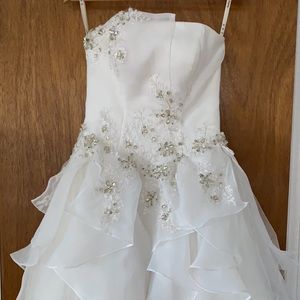 Wedding dress